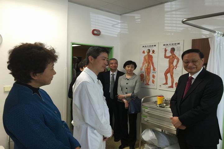 調(diào)整大小 捷克1.jpg